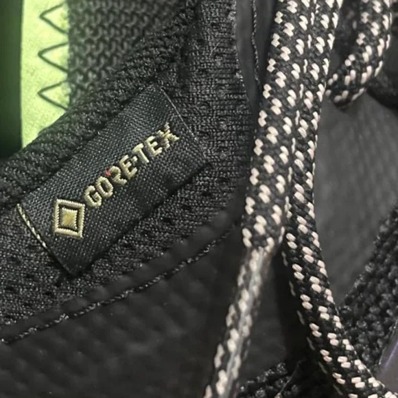 New Balance Gortex Trail - Picture 9 of 9